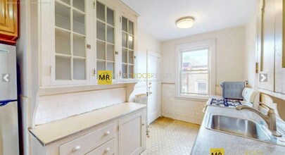 26 Chiswick Rd, Unit 13 in Boston, MA - Foto de edificio - Building Photo