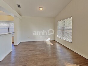 1612 Westerly Dr in Brandon, FL - Building Photo - Building Photo