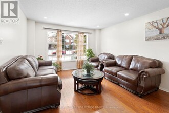 152 Flamborough Way in Ottawa, ON - Building Photo - Building Photo