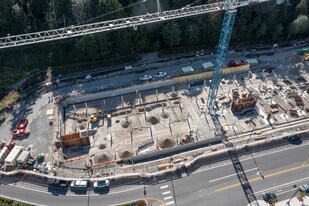 Terrace Station - Phase III in Mountlake Terrace, WA - Foto de edificio - Building Photo