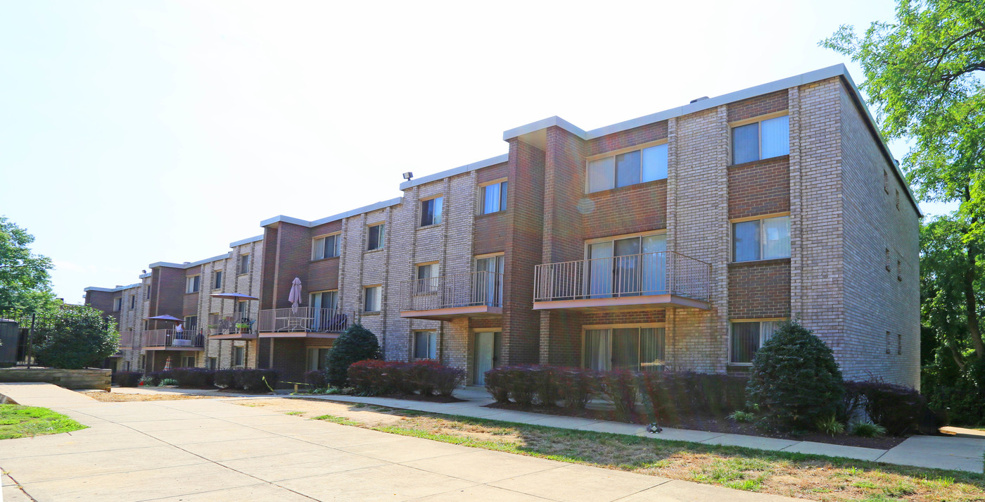 Rockburne Estates in Washington, DC - Building Photo