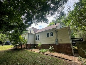 401 Banks St in Graham, NC - Building Photo - Building Photo