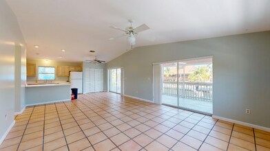 133 W Cahill Ct in Big Pine Key, FL - Building Photo - Building Photo