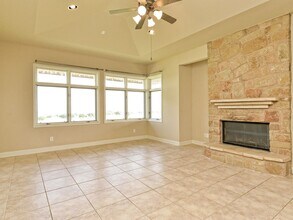 1908 Kahala Sunset Dr in Spicewood, TX - Building Photo - Building Photo
