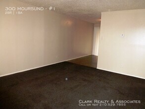 300 Moursund Blvd-Unit -#1 in San Antonio, TX - Building Photo - Building Photo