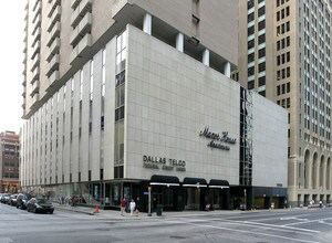 Manor House - Office in Dallas, TX - Foto de edificio - Building Photo