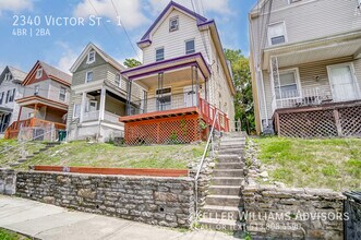 2340 Victor St in Cincinnati, OH - Building Photo - Building Photo