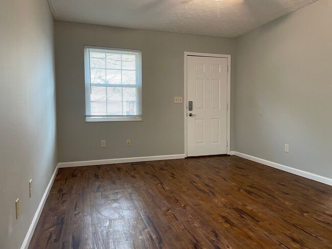 4821 Lady Jane Ave in Hilliard, OH - Building Photo - Building Photo