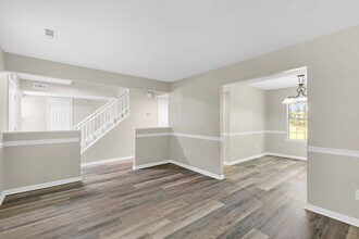 525 Great Park Dr in Newport News, VA - Building Photo - Building Photo