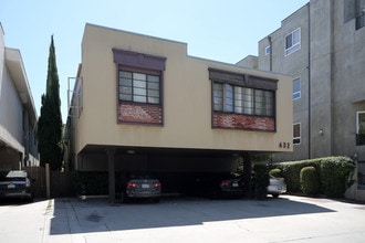 432 Arnaz Dr in Los Angeles, CA - Building Photo - Building Photo