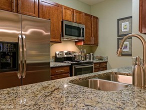 1445 Monroe Dr NE-Unit -Apt C18 in Atlanta, GA - Building Photo - Building Photo