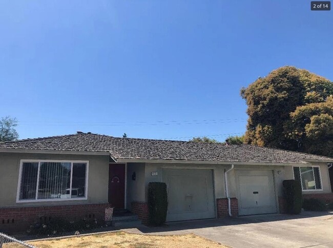property at 4152 Avalon Ct