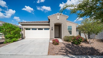 10872 W Marshall Ave in Phoenix, AZ - Building Photo