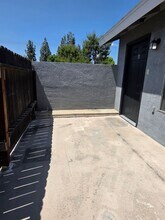 2500 Ashe Rd in Bakersfield, CA - Building Photo - Building Photo