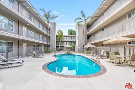 2002 4th St in Santa Monica, CA - Building Photo