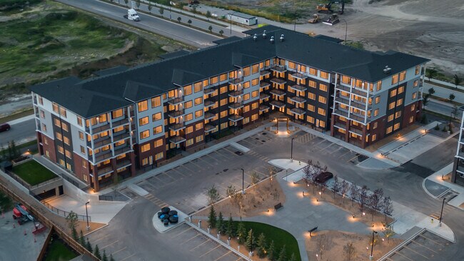 395 Skyview Pky NE in Calgary, AB - Building Photo - Building Photo