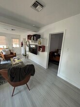 3621 Potter St in Tampa, FL - Building Photo - Building Photo