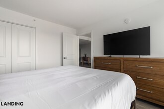 50 Morgan St N, Unit 1001 in Hartford, CT - Foto de edificio - Building Photo