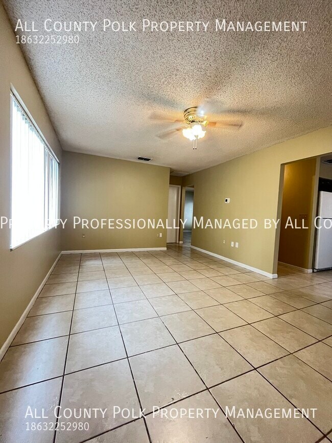 239 Leelon Rd in Lakeland, FL - Building Photo - Building Photo