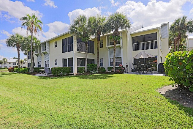 property at 14975 Rivers Edge Ct