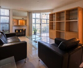 171 N Church Ln in Los Angeles, CA - Building Photo - Building Photo