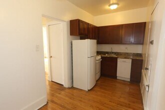 954 W Cornelia Ave in Chicago, IL - Foto de edificio - Building Photo