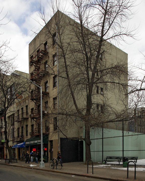 187 Spring St in New York, NY - Foto de edificio