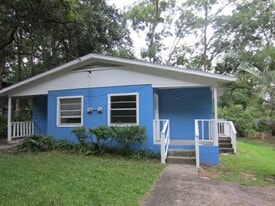 723 Efferson St in Tallahassee, FL - Building Photo