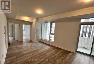 498 Caldari Rd in Vaughan, ON - Building Photo - Building Photo