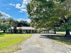 1448 French Turn Rd in Winnsboro, LA - Building Photo
