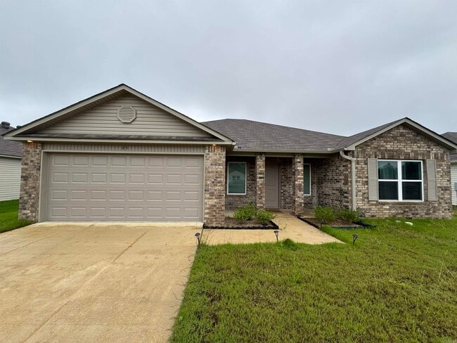 property at 2 Swayze Rhys Ln