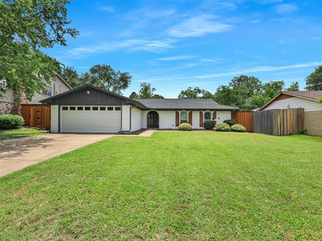 property at 1606 Blake Dr