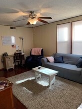 132 Wolford St in Pikeville, KY - Building Photo - Building Photo