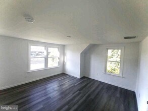 535 Chews Landing Rd in Lindenwold, NJ - Building Photo - Building Photo