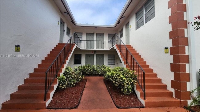 property at 3090 Coral Springs Dr