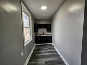 235 Spencer Ave in Pittsburgh, PA - Building Photo - Building Photo