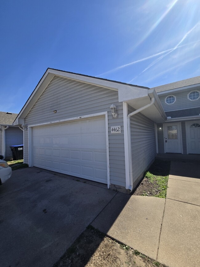 4462 S Elizabeth Ave in Wichita, KS - Building Photo - Building Photo