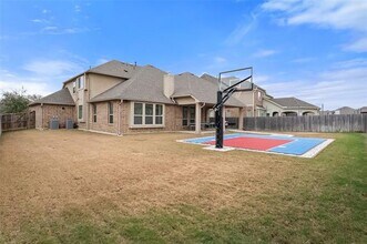 7243 Neblina Dr in Grand Prairie, TX - Building Photo - Building Photo
