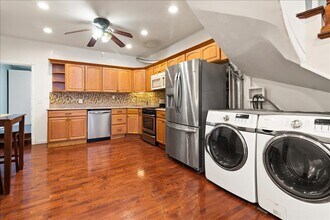 949 Summit Ave in Jersey City, NJ - Building Photo - Building Photo