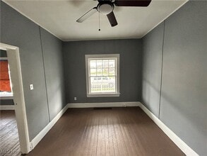 10304 Shale Ave, Unit Dwn in Cleveland, OH - Building Photo - Building Photo
