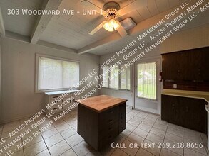 303 Woodward Ave in Kalamazoo, MI - Building Photo - Building Photo