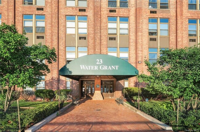 23 Water Grant St in Yonkers, NY - Building Photo - Building Photo