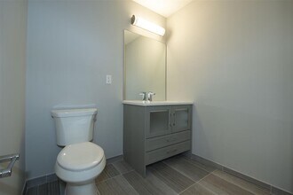 461 NEWARK Ave in Jersey City, NJ - Building Photo - Building Photo