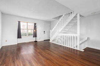 4839 Stoneybrook Blvd in Hilliard, OH - Building Photo - Building Photo