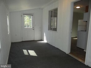 34 New Rd in Elverson, PA - Building Photo - Building Photo