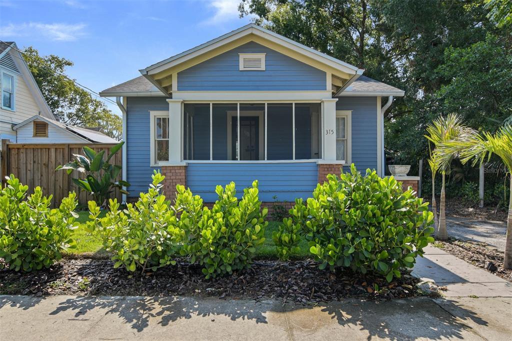 315 S Prescott St in Eustis, FL - Building Photo