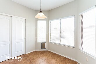 8404 S Otis Dr in Tucson, AZ - Building Photo - Building Photo