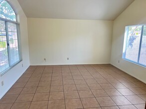 230 Crystal Springs Pl in Henderson, NV - Building Photo - Building Photo