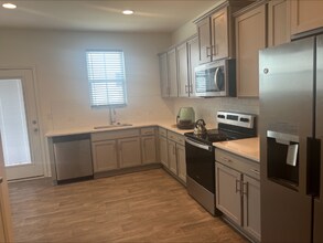 11009 Woodland Crk Wy in Charlotte, NC - Building Photo - Building Photo