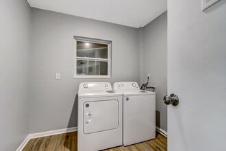7129 Beth Ann Terrace in Jacksonville, FL - Building Photo - Building Photo